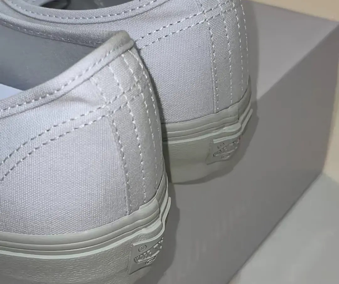 Giày Vans Authentic LX x JJJJound 'White' VN0A4CS4W00 — ảnh 3