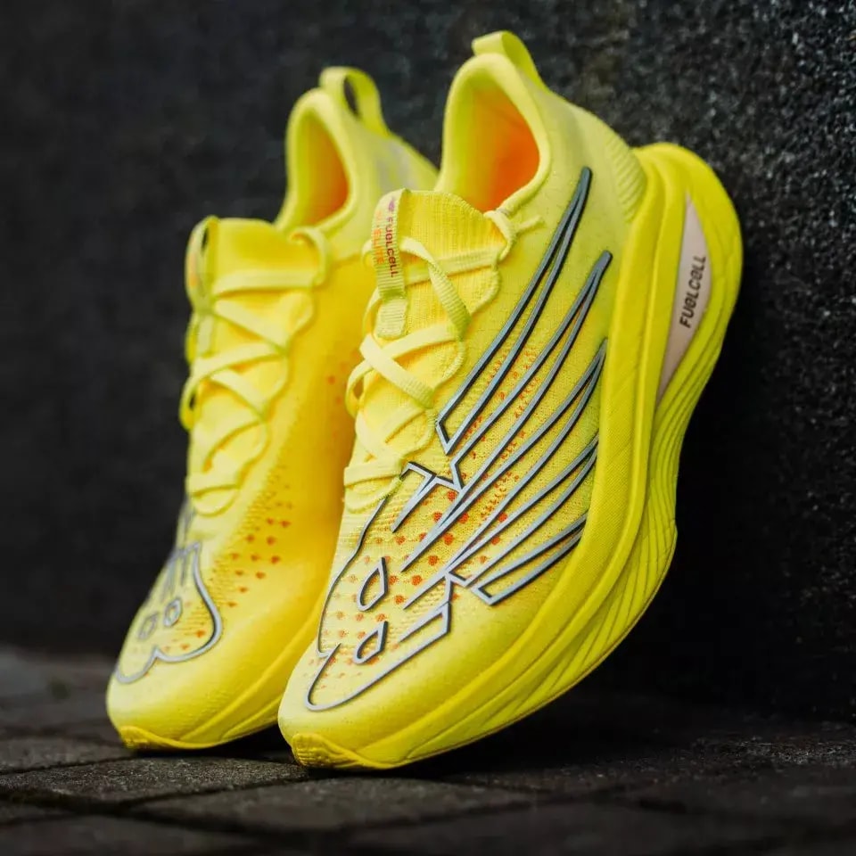 Giày New Balance FuelCell 'Cosmic Pineapple' WRCELCP3 — ảnh 4