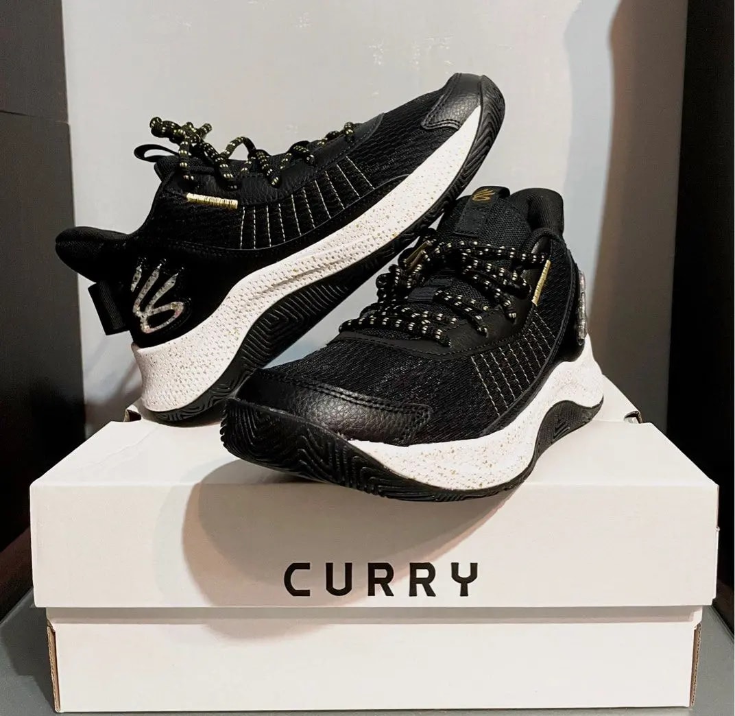 Giày Under Armour Curry 3Z7 'Black Metallic Gold' 3026622-001 — ảnh 2