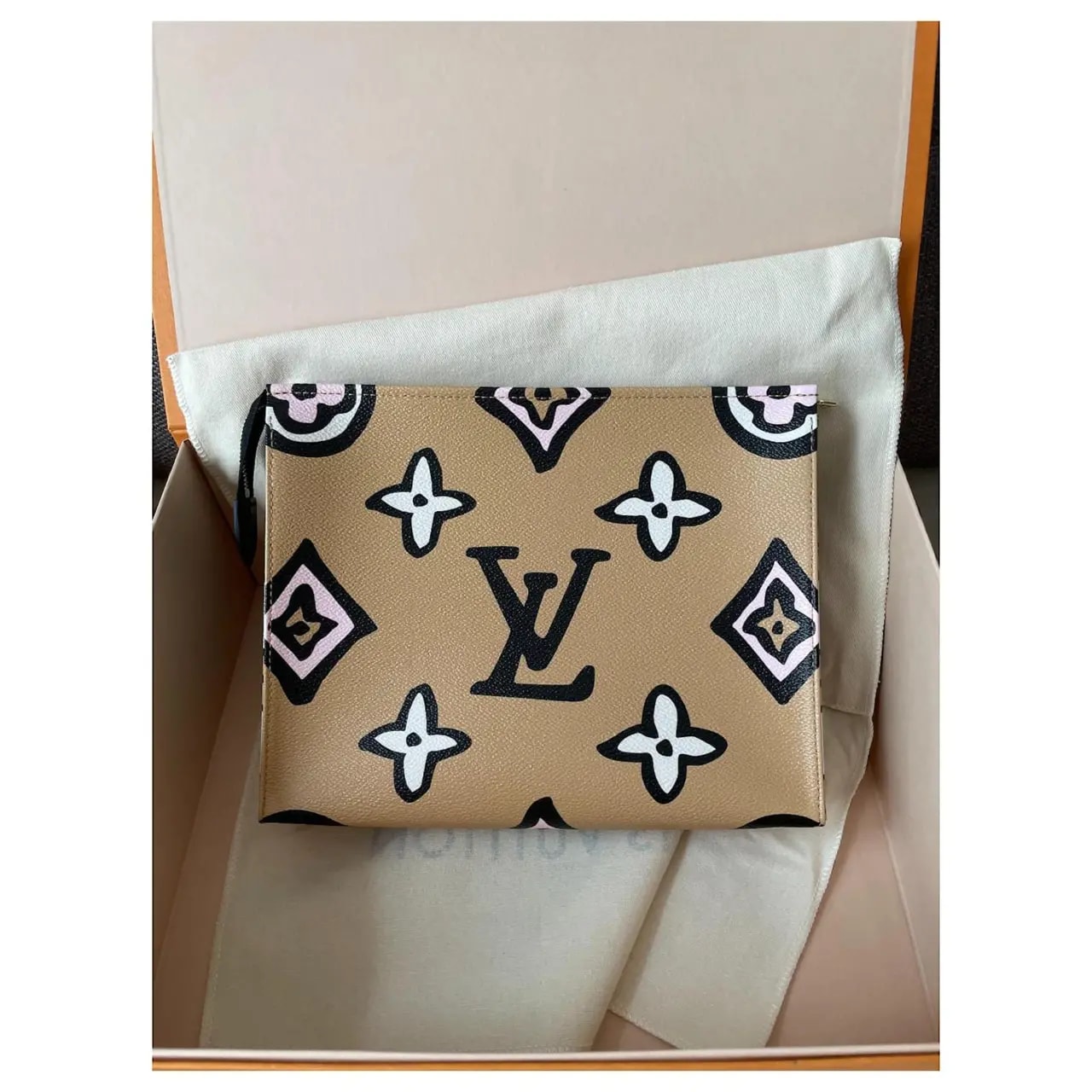 Túi Louis Vuitton Toiletry Pouch 'Arizona' M80752 — ảnh 4