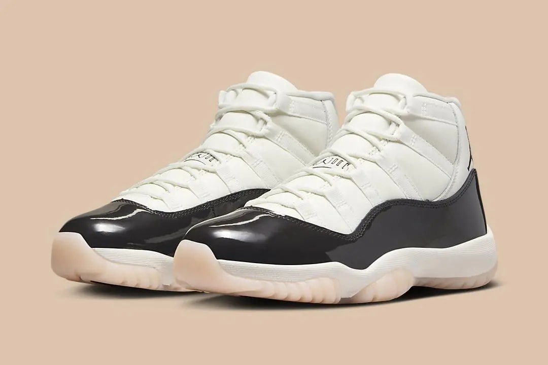 Giày Nike Air Jordan 11 Retro 'Neapolitan' AR0715-101 — ảnh 3