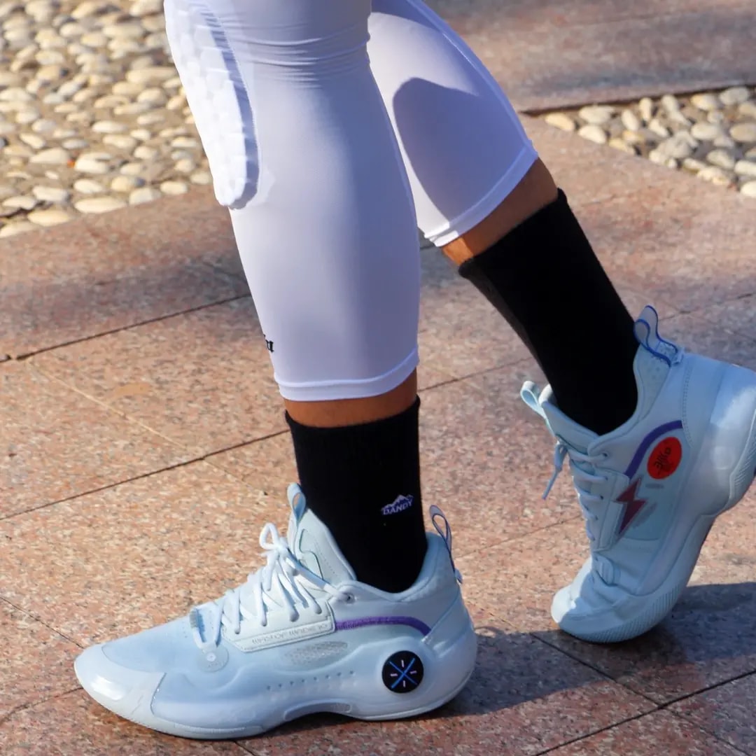 Giày Li-Ning Way Of Wade 10 'Frost' ABAS083-16 — ảnh 2