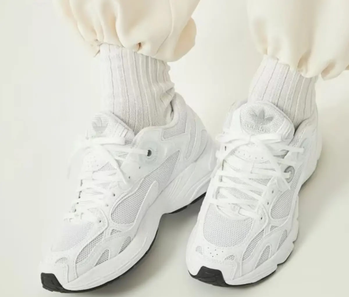 Giày Adidas Astir 'White' IE9887 — ảnh 2