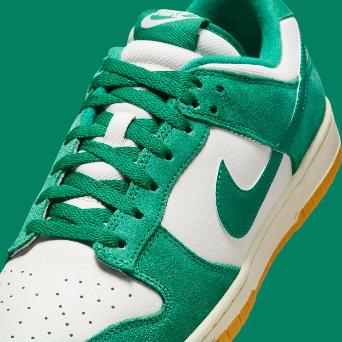 Giày Nike Dunk Low 'Malachite Gum' HQ1519-030 — ảnh 3