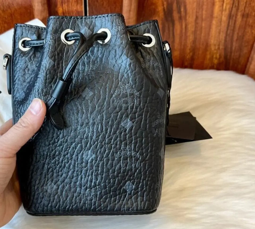 Túi MCM Zoo Panda 'Black White' MWDBAXL01BK001 — ảnh 4