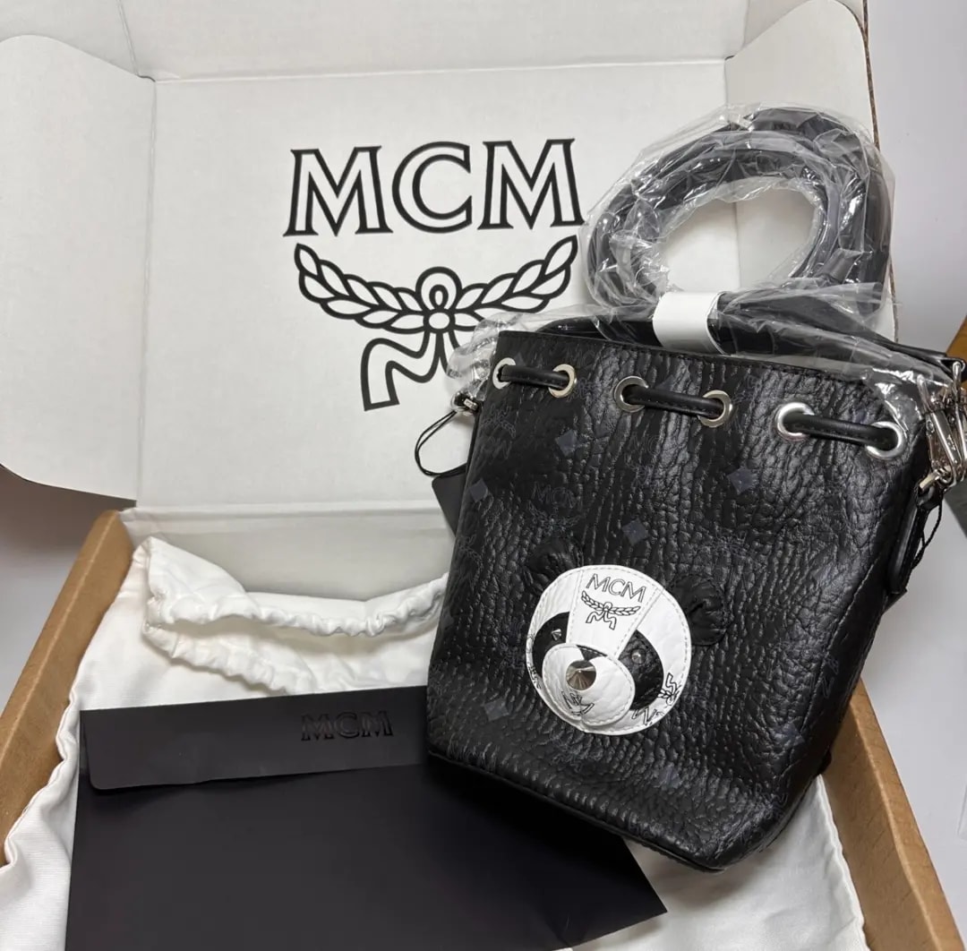 Túi MCM Zoo Panda 'Black White' MWDBAXL01BK001 — ảnh 2
