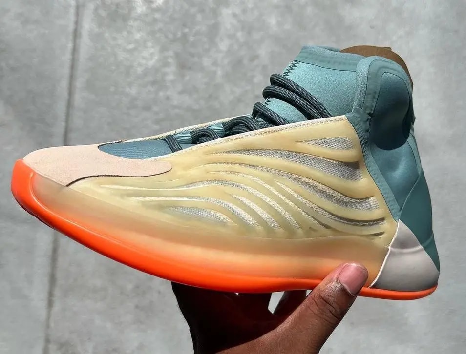 Giày Adidas Yeezy Quantum 'Hi Res Coral' HP6595 — ảnh 2