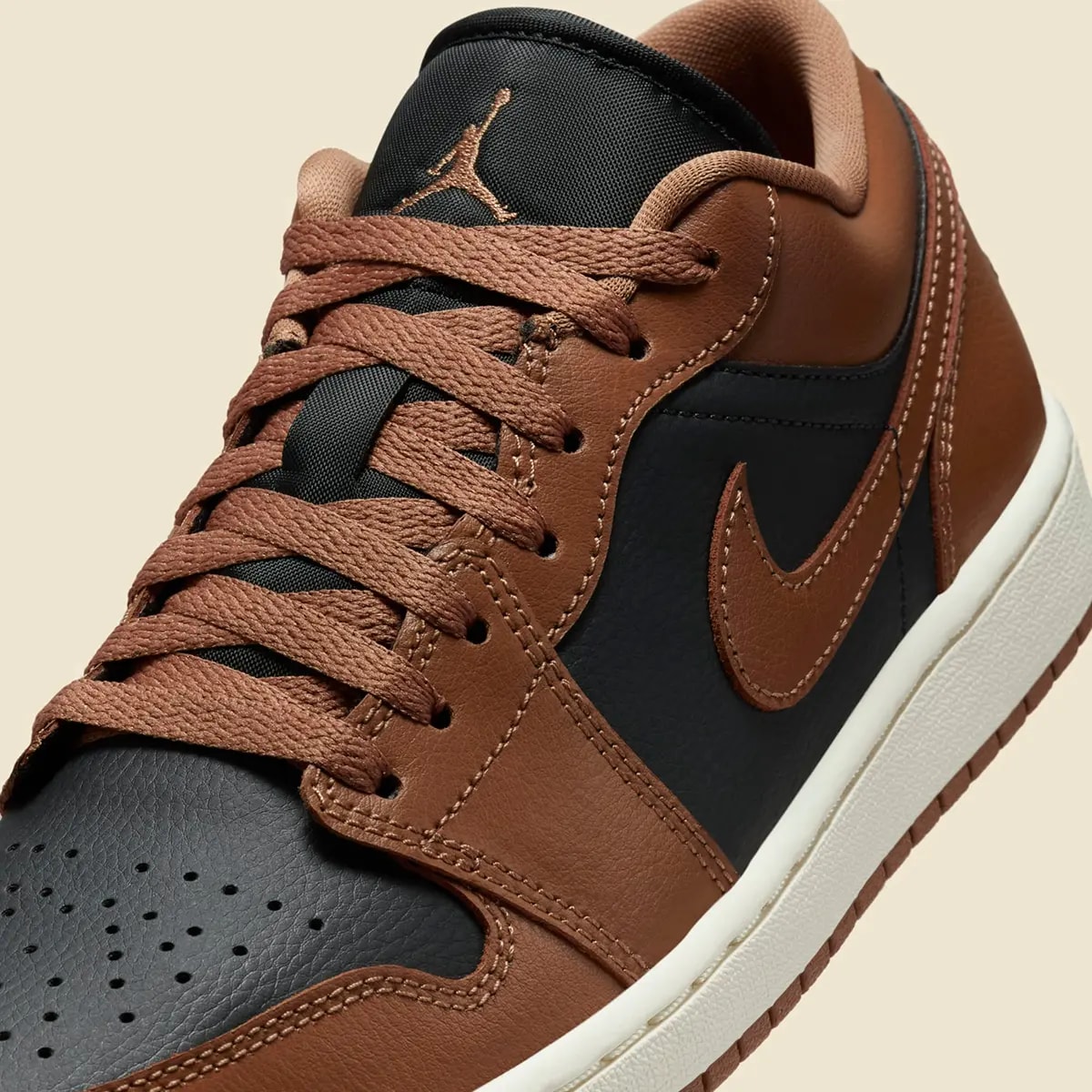 Giày Nike Air Jordan 1 Low 'Archaeo Brown' DC0774-021 — ảnh 2