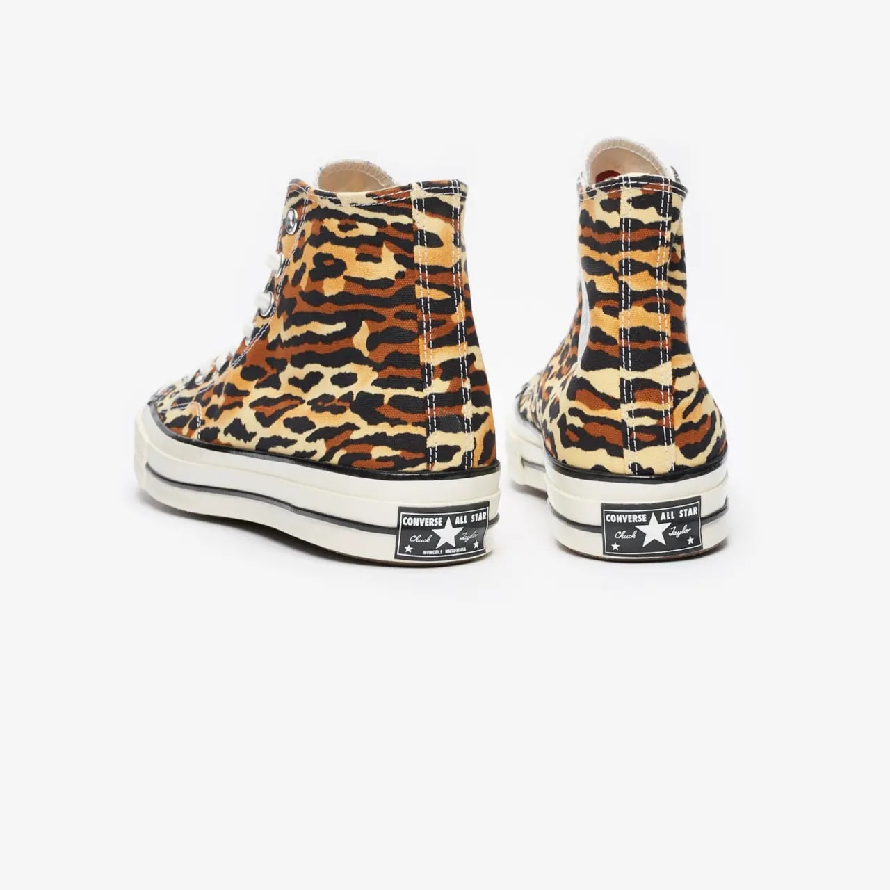 Giày Converse Chuck 70 High x Wacko Maria x Invincible 'Animal' 167497C — ảnh 4