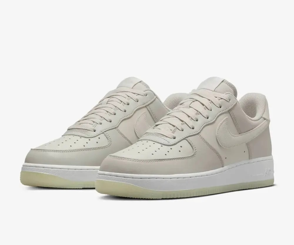 Giày Nike Air Force 1 '07 LV8 'Light Bone' FN5832-001 — ảnh 4