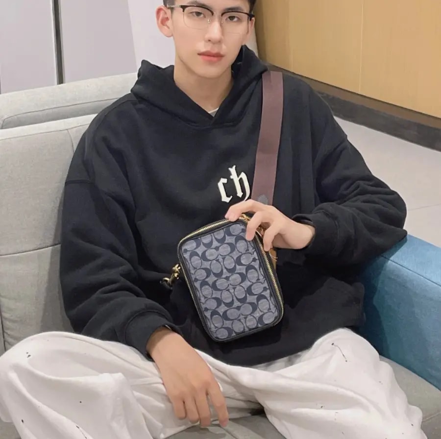 Túi Coach Stanton 13 'Navy' C8235-B4EI — ảnh 2