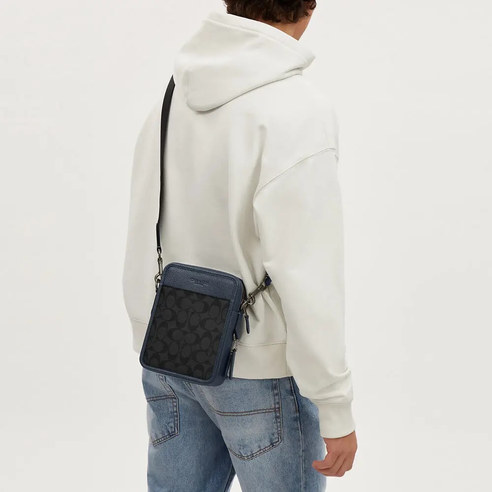 Túi Coach Sullivan Crossbody In Colorblock 'Navy' CU166-QBEP7 — ảnh 2