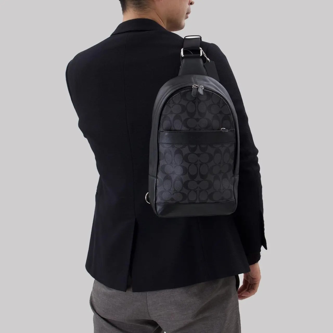 Túi Coach Charles Pack 'Black' F54787-CQBK — ảnh 2