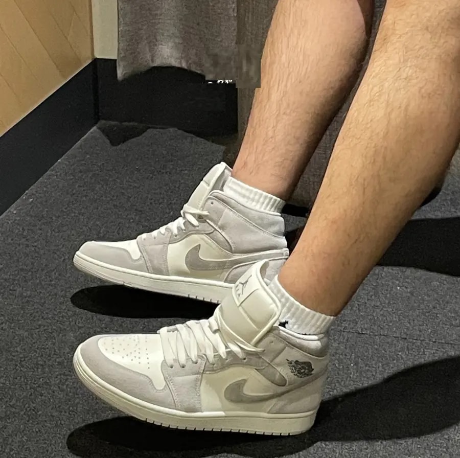 Giày Nike Air Jordan 1 Mid SE 'Neutral Grey Sail' FQ7720-002 — ảnh 3