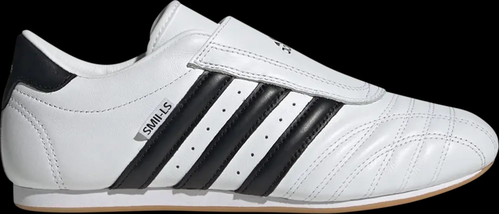 Giày Adidas Wmns Taekwondo 'White Black Gum' JQ4774 — kich-thuoc: 42