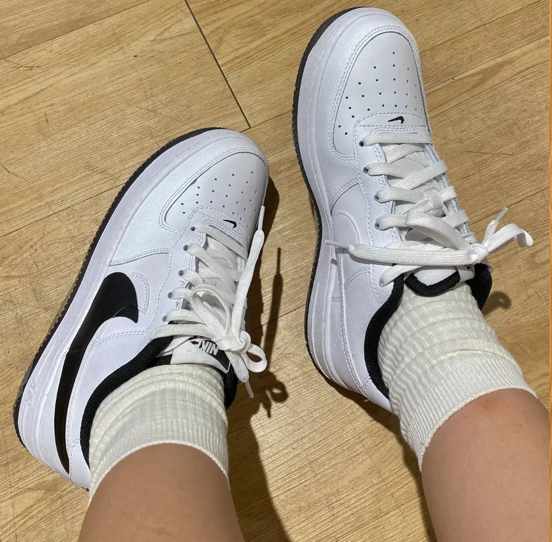 Giày Nike Air Force 1 LV8 4 GS 'Black White' FQ4118-100 — ảnh 4
