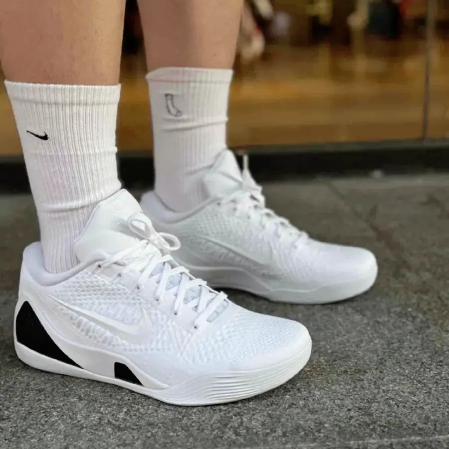 Giày Nike Kobe 9 EM GS 'Halo' FV3607-100 — ảnh 3