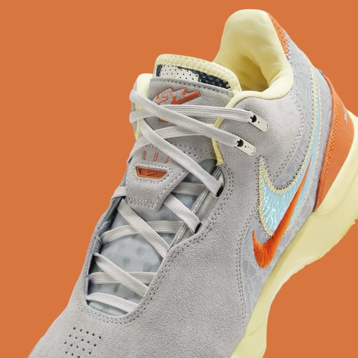 Giày Nike LeBron NXXT Gen AMPD x Titan 22 'Grey' FV1305-001 — ảnh 2