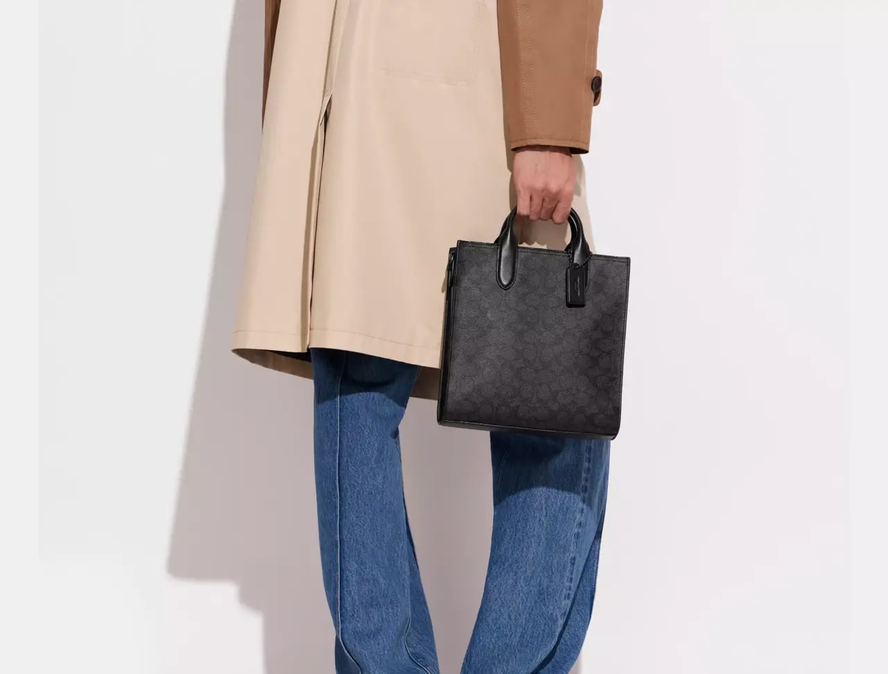 Túi Coach Gotham Tall Tote Bag 24 'Black' CC096-CHR — ảnh 2