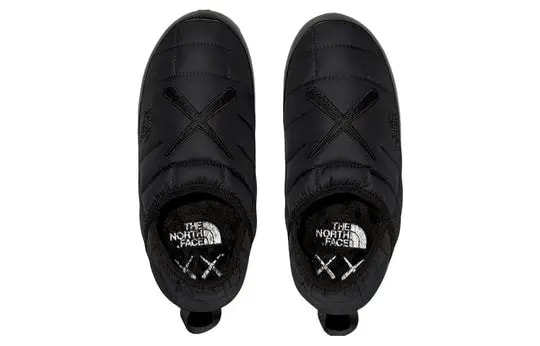 Giày The North Face Thermoball Traction x Kaws 'Black' NF0A7W6I-KX7 — ảnh 2