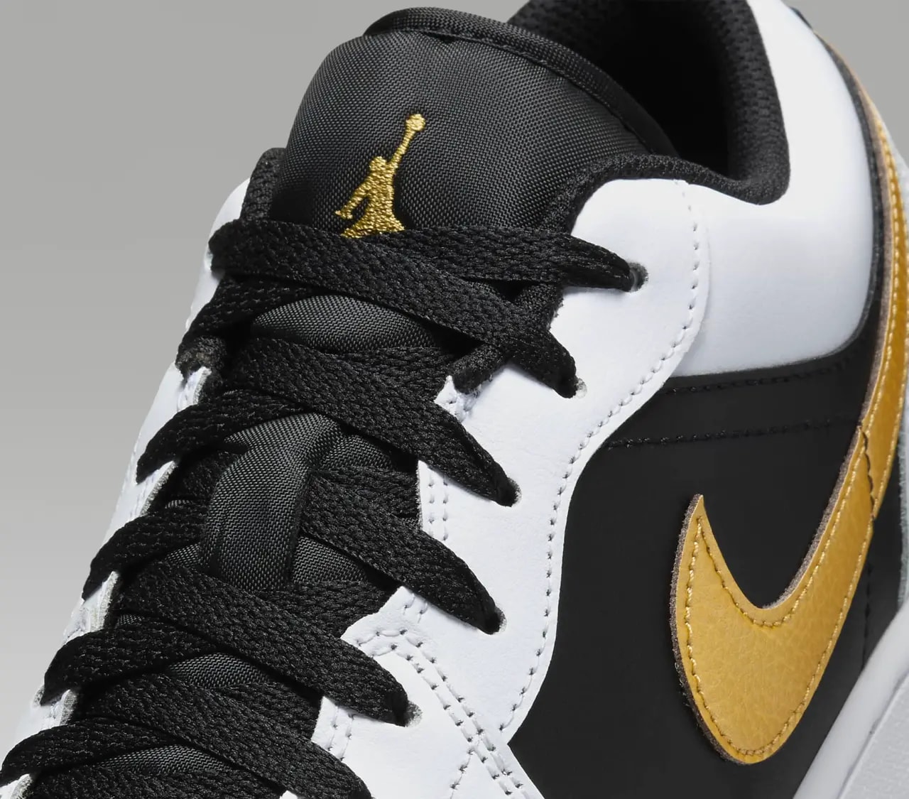 Giày Nike Air Jordan 1 Low 'Gold Swoosh' 553558-172 — ảnh 2