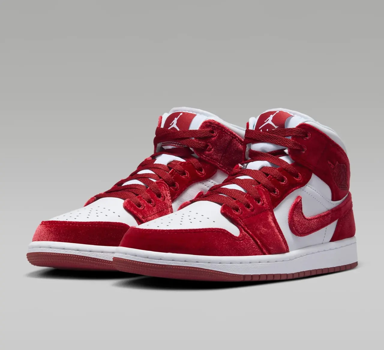 Giày Nike Air Jordan 1 Mid SE 'Red Velvet' FZ3334-100 — ảnh 3