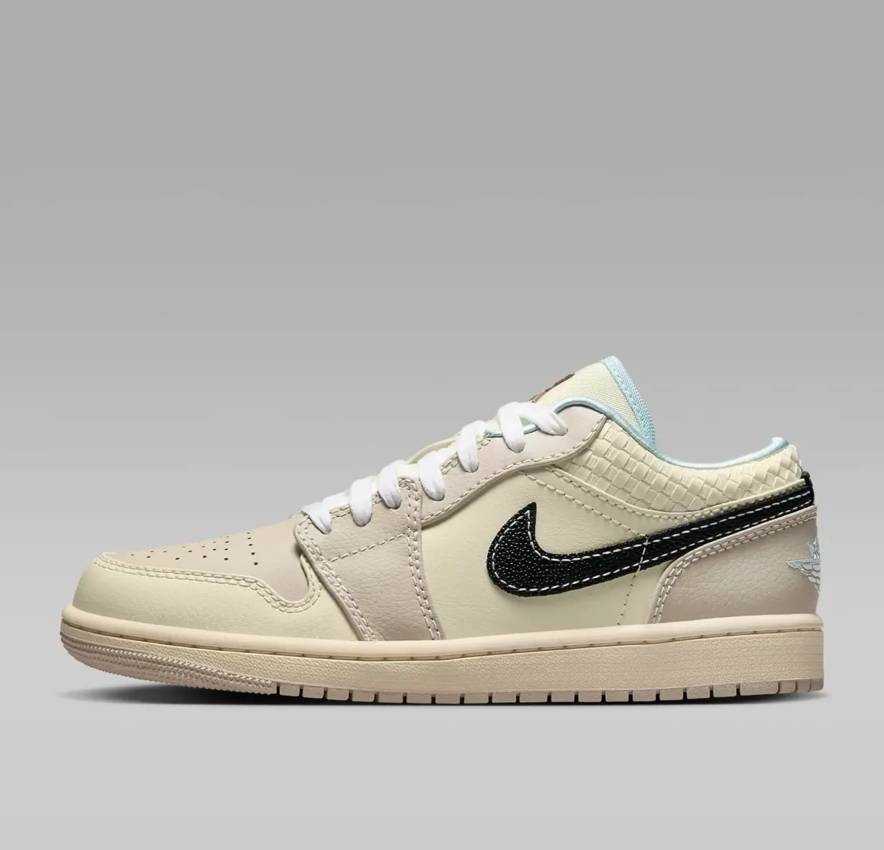 Giày Nike Air Jordan 1 Low SE 'Sanddrift Glacier' HQ3440-101 — ảnh 5