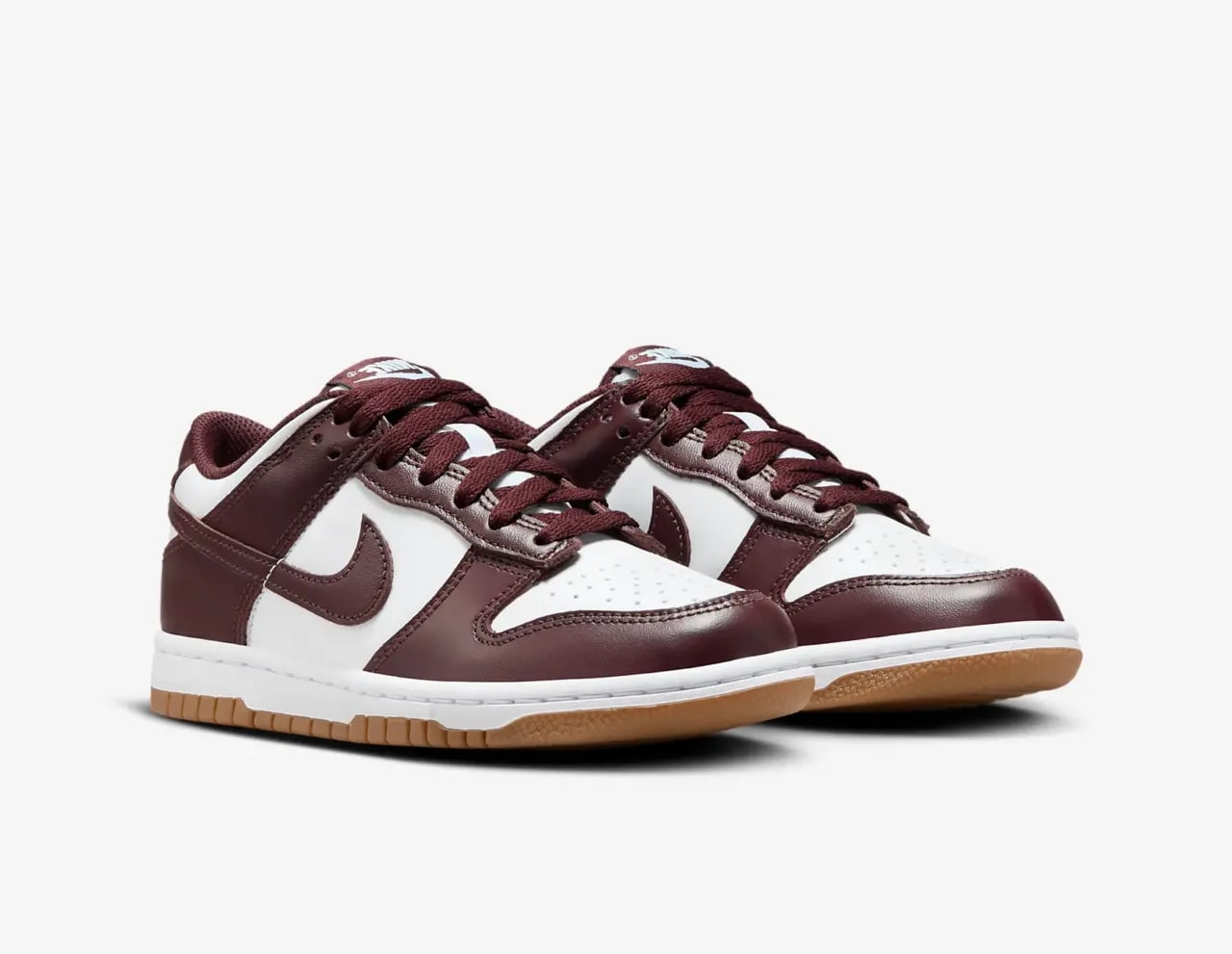 Giày Nike Dunk Low GS 'Burgundy Crush Gum' HJ9282-100 — ảnh 4