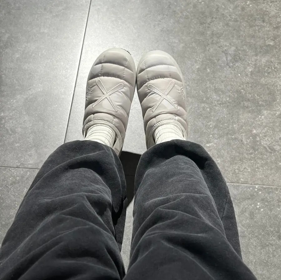 Giày The North Face Thermoball Traction x Kaws 'Moonlight' NF0A7W6J-944 — ảnh 3