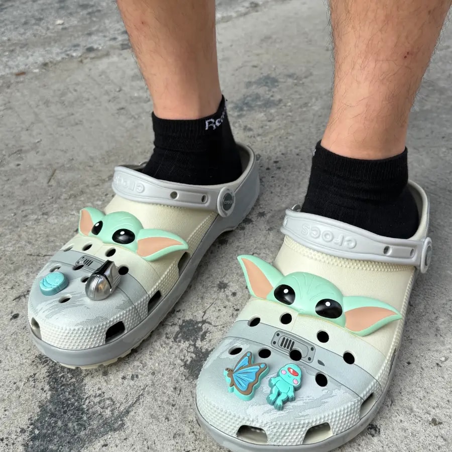 Dép Crocs Star Wars Grogu 'Cream' 209482-2Y2 — ảnh 2