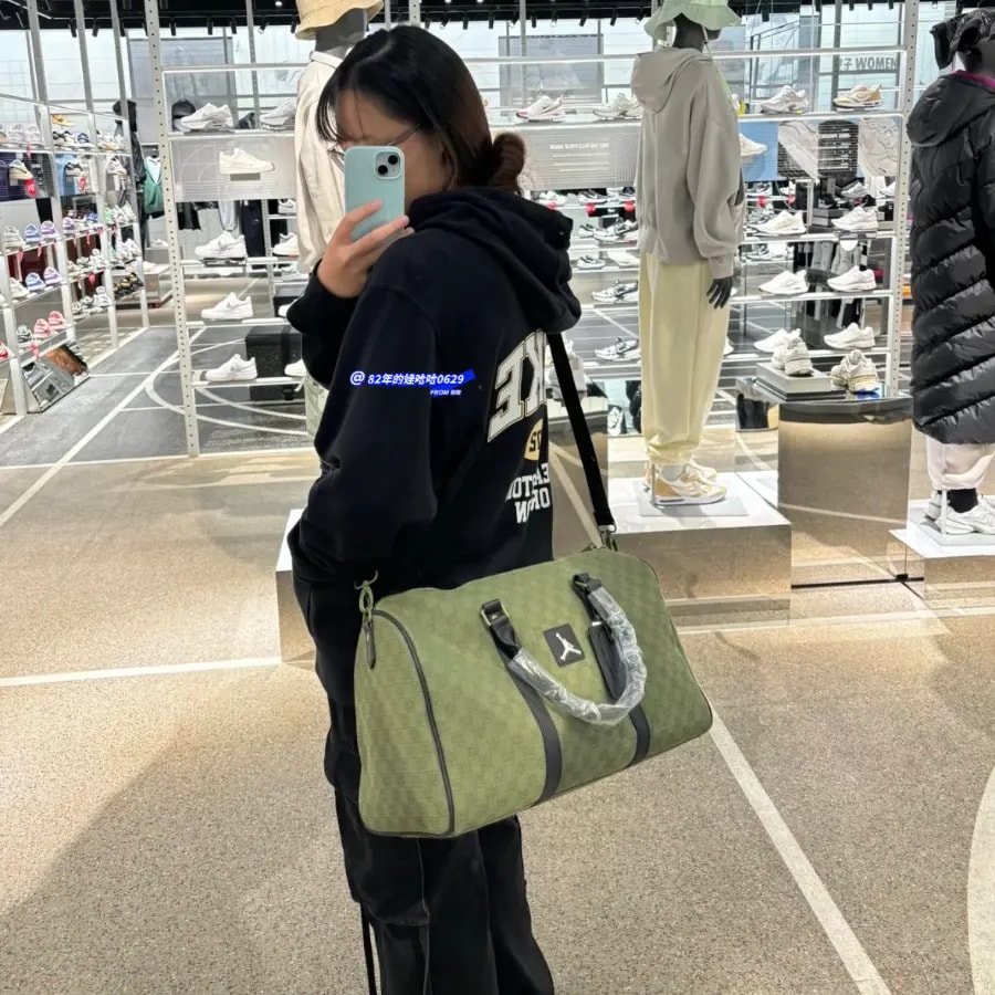 Túi Nike Jordan Monogram Duffle 'Green' FJ6787-390 — ảnh 4
