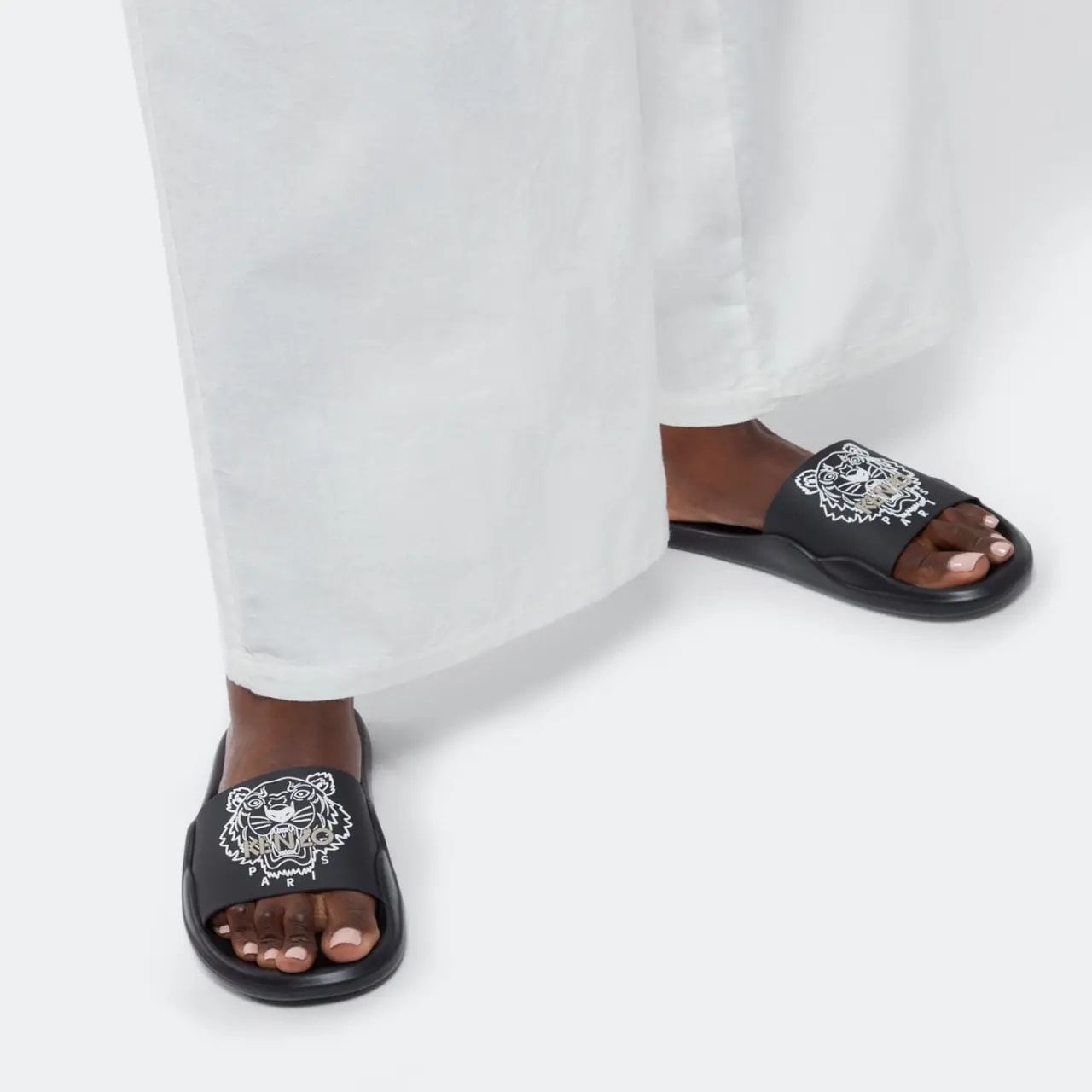 Dép Kenzo Tiger Sliders 'Black' FC52MU104P60-99 — ảnh 2