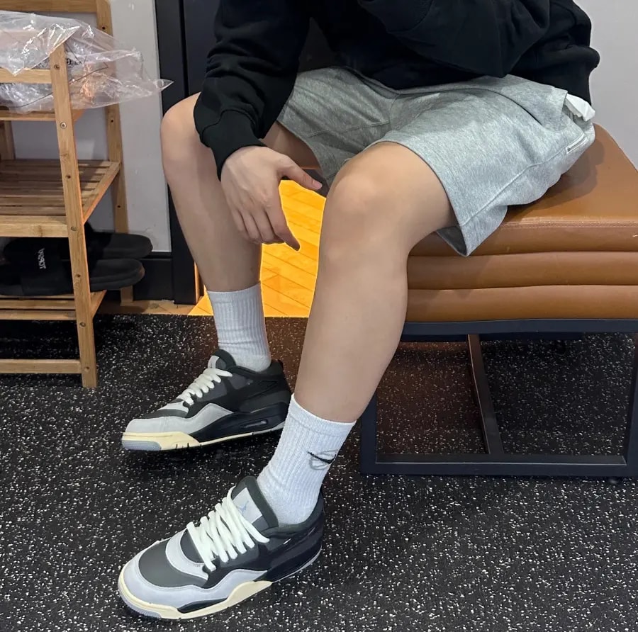 Giày Nike Air Jordan 4 RM 'Iron Grey' FQ7939-002 — ảnh 5