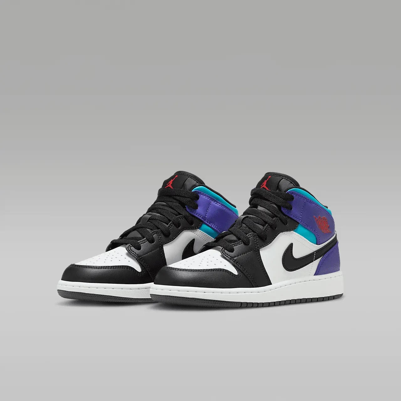 Giày Nike Air Jordan 1 Mid 'White True Red' DQ8423-154 — ảnh 5