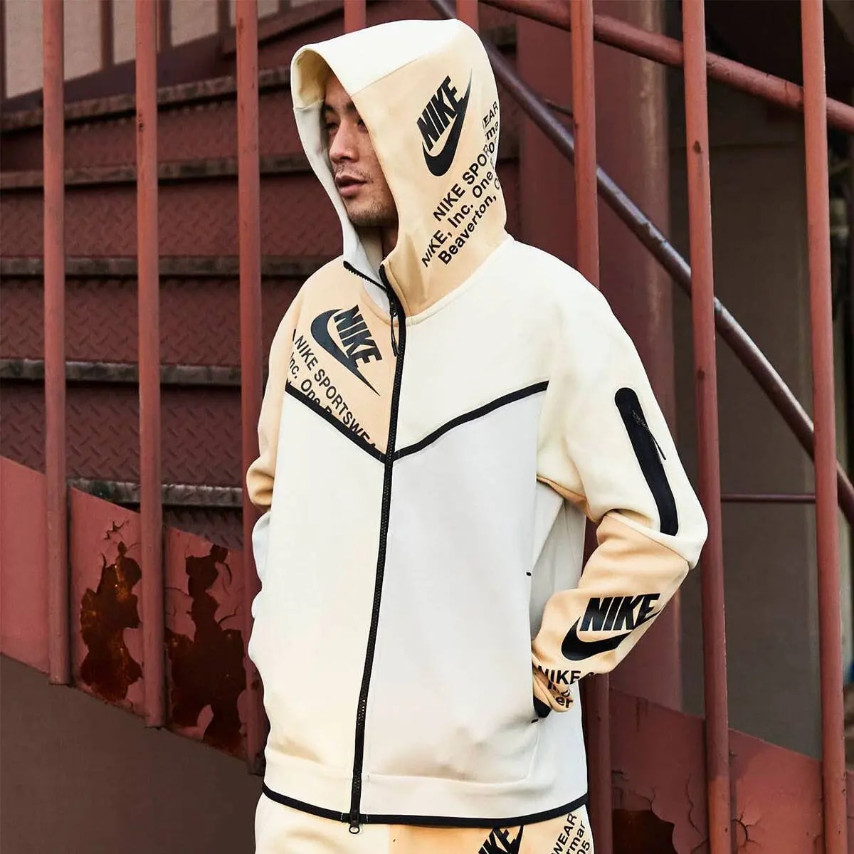 Áo Nike Sportswear Tech Fleece Zip Hoodie 'Sesame' DM6475-072 — ảnh 2