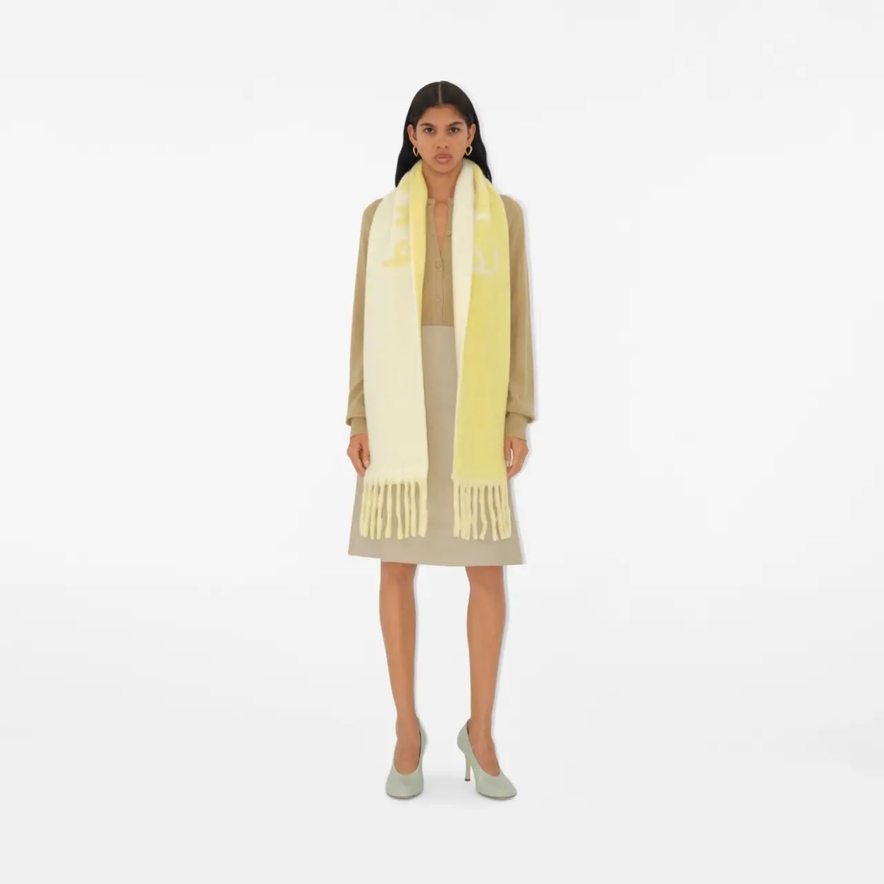 Khăn Burberry Reversible Logo Alpaca Wool Blend Scarf 'Sandstone' 80972111 — ảnh 3