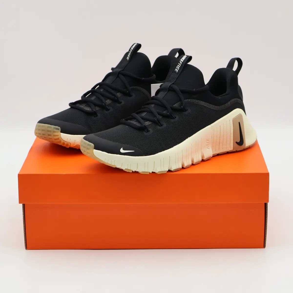 Giày Nike Free Metcon 6 'Black Coconut Milk Gum' FJ7127-010 — ảnh 2