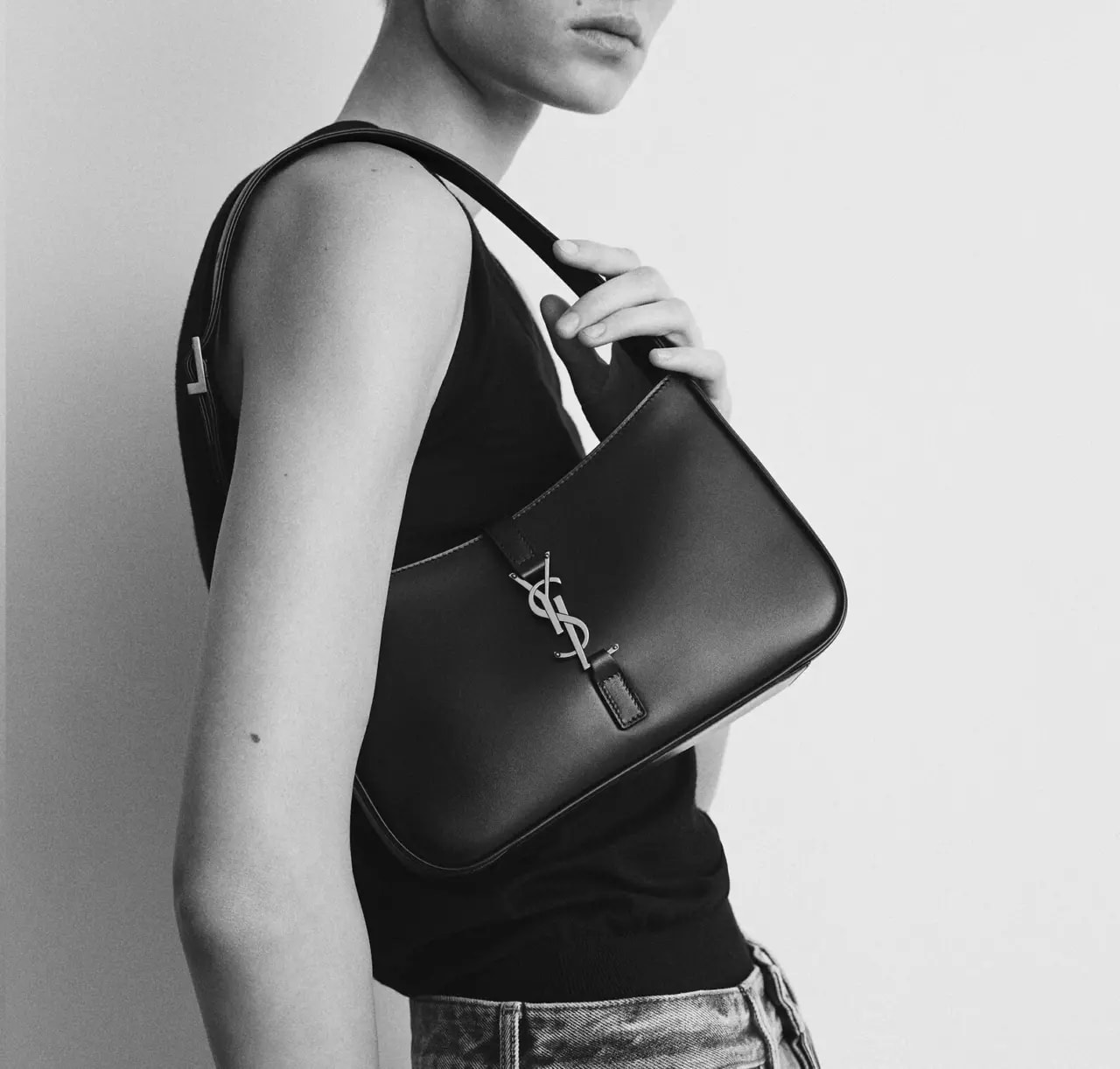 Túi Saint Laurent Le 5 À 7 'Black' 657228DZESW1062 — ảnh 2