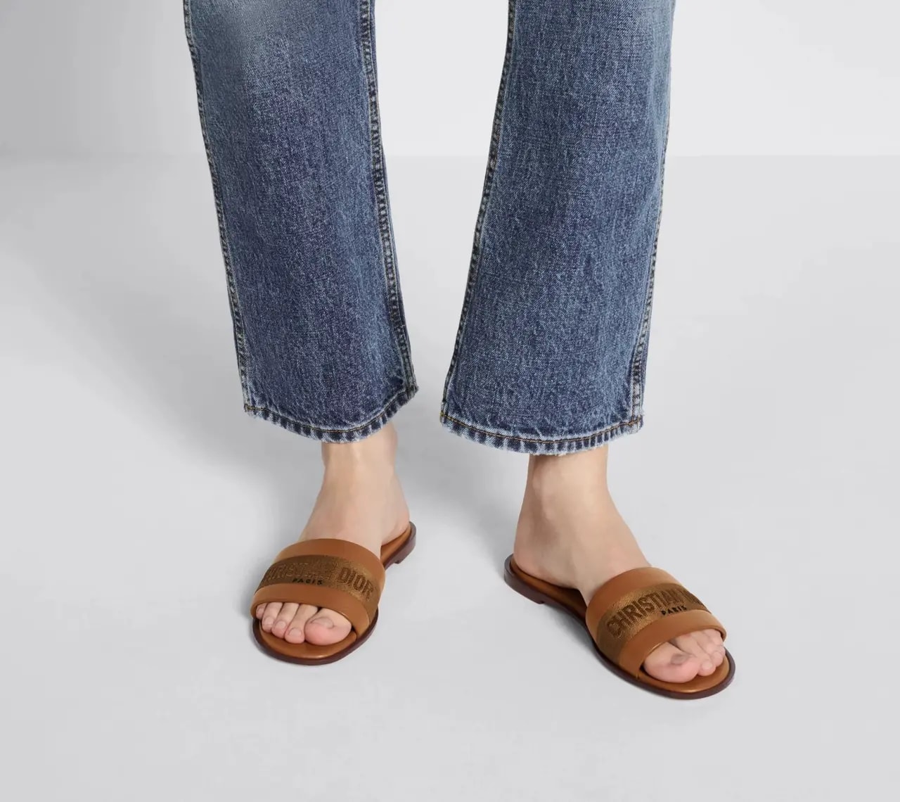 Dép Dior Dway Slide 'Camel' KCQ986CEY-S17T — ảnh 3