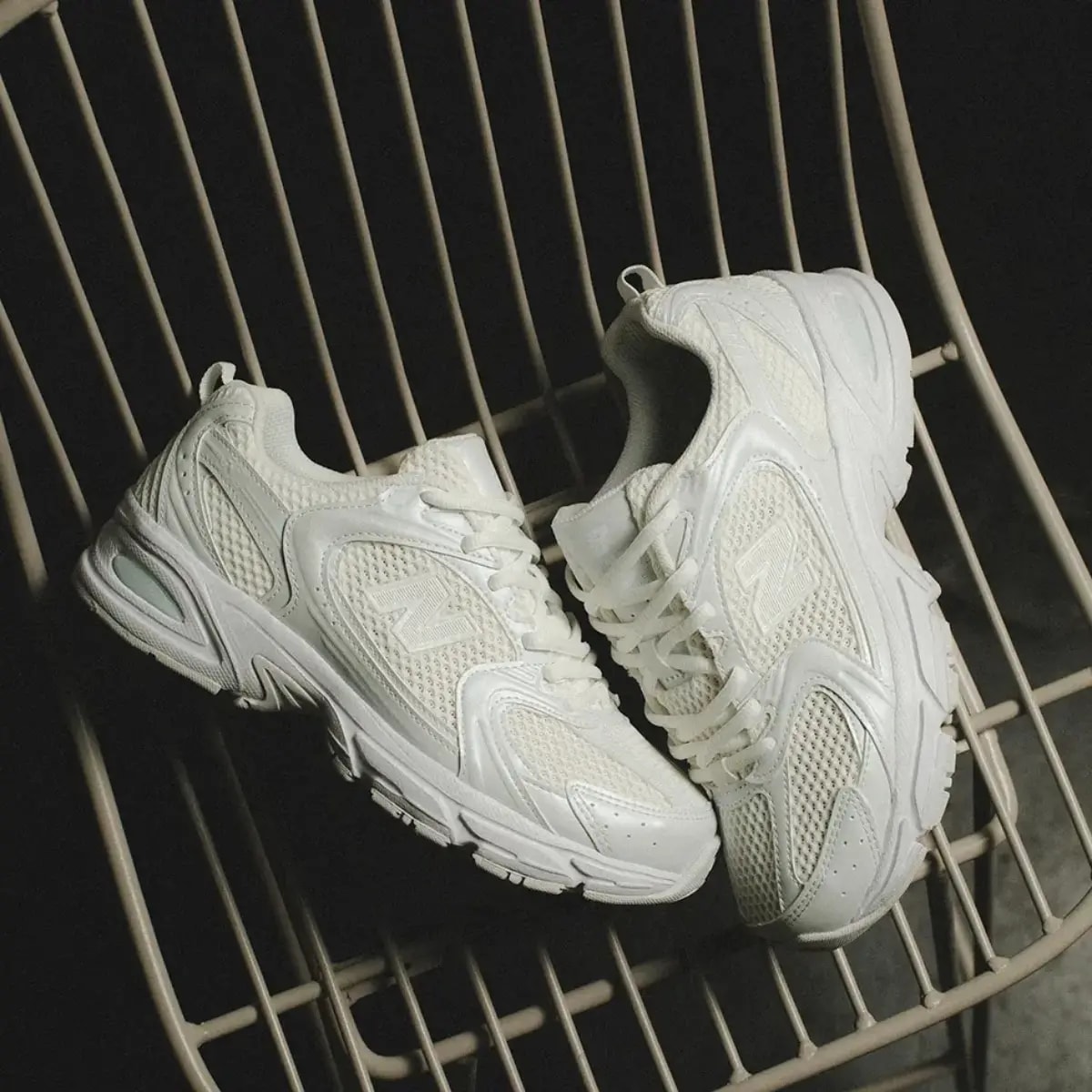 Giày New Balance 530 'Triple White' MR530PA — ảnh 3
