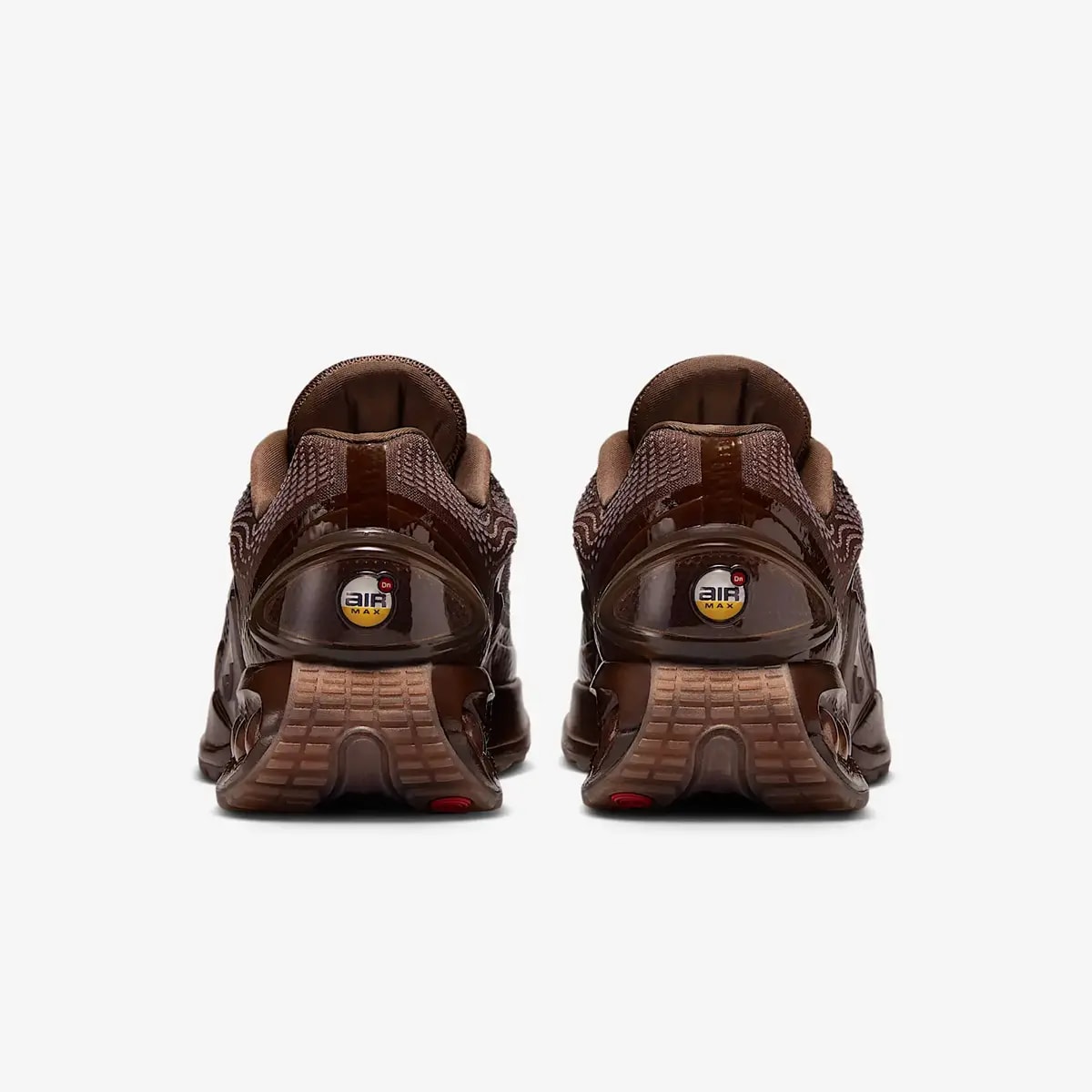 Giày Nike Air Max DN x Isamaya Ffrench 'Chocolate' HQ3837-200 — ảnh 3