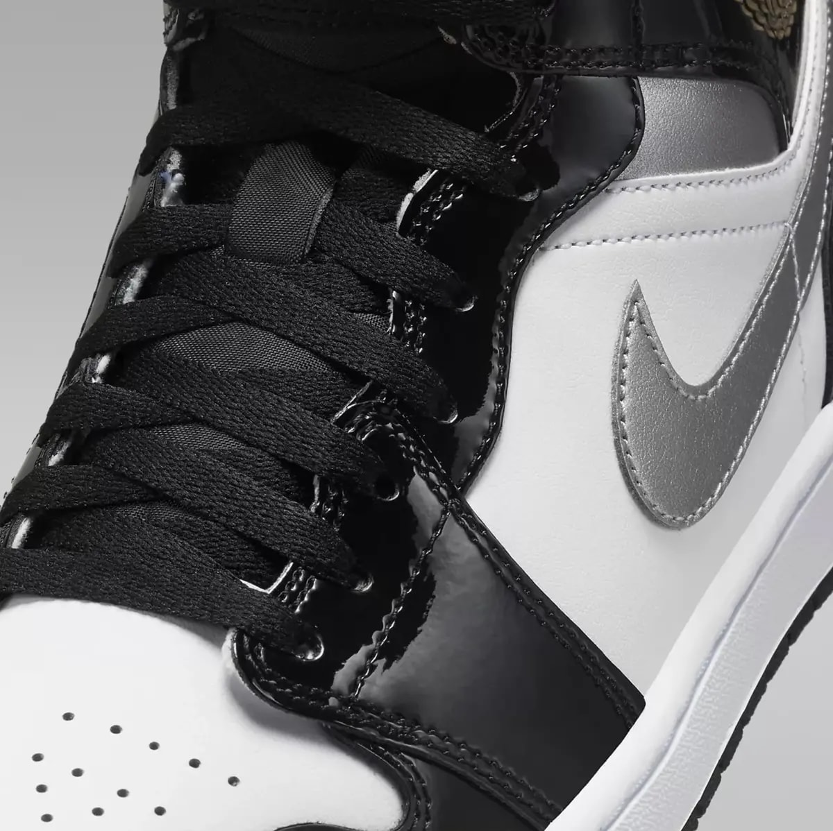 Giày Nike Air Jordan 1 Mid SE 'Metallic Silver' HV0789-010 — ảnh 4