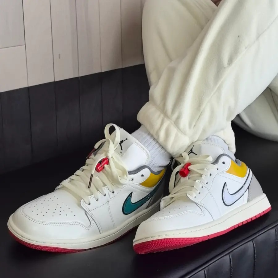 Giày Nike Air Jordan 1 Low Premium 'Sail Yellow Ochre' HV4511-133 — ảnh 2