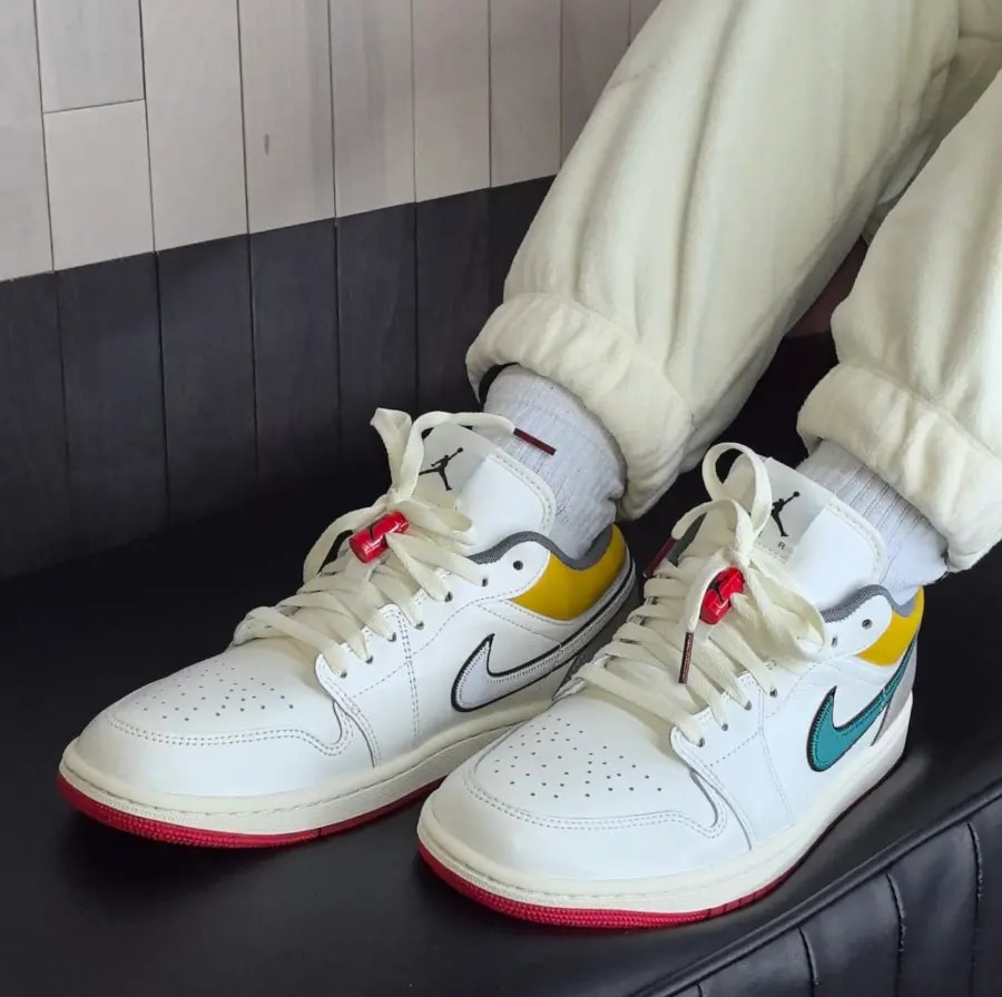 Giày Nike Air Jordan 1 Low Premium 'Sail Yellow Ochre' HV4511-133 — ảnh 3