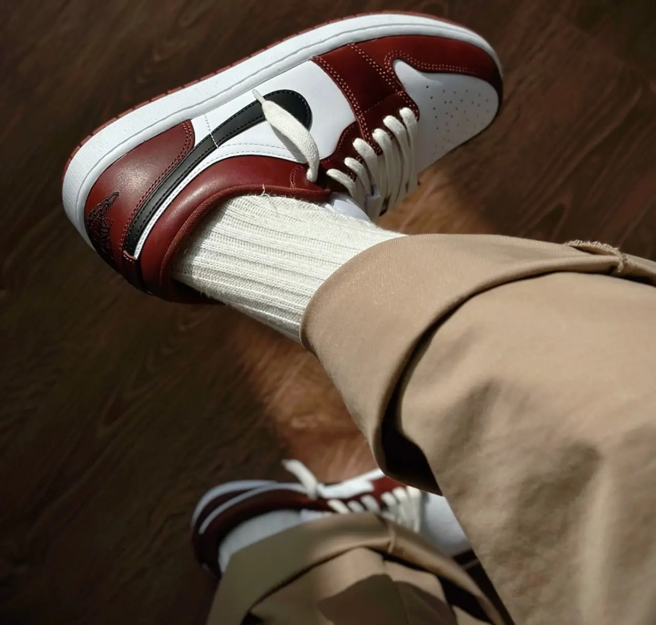 Giày Nike Air Jordan 1 Low SE 'Dark Pony' HF3148-102 — ảnh 3