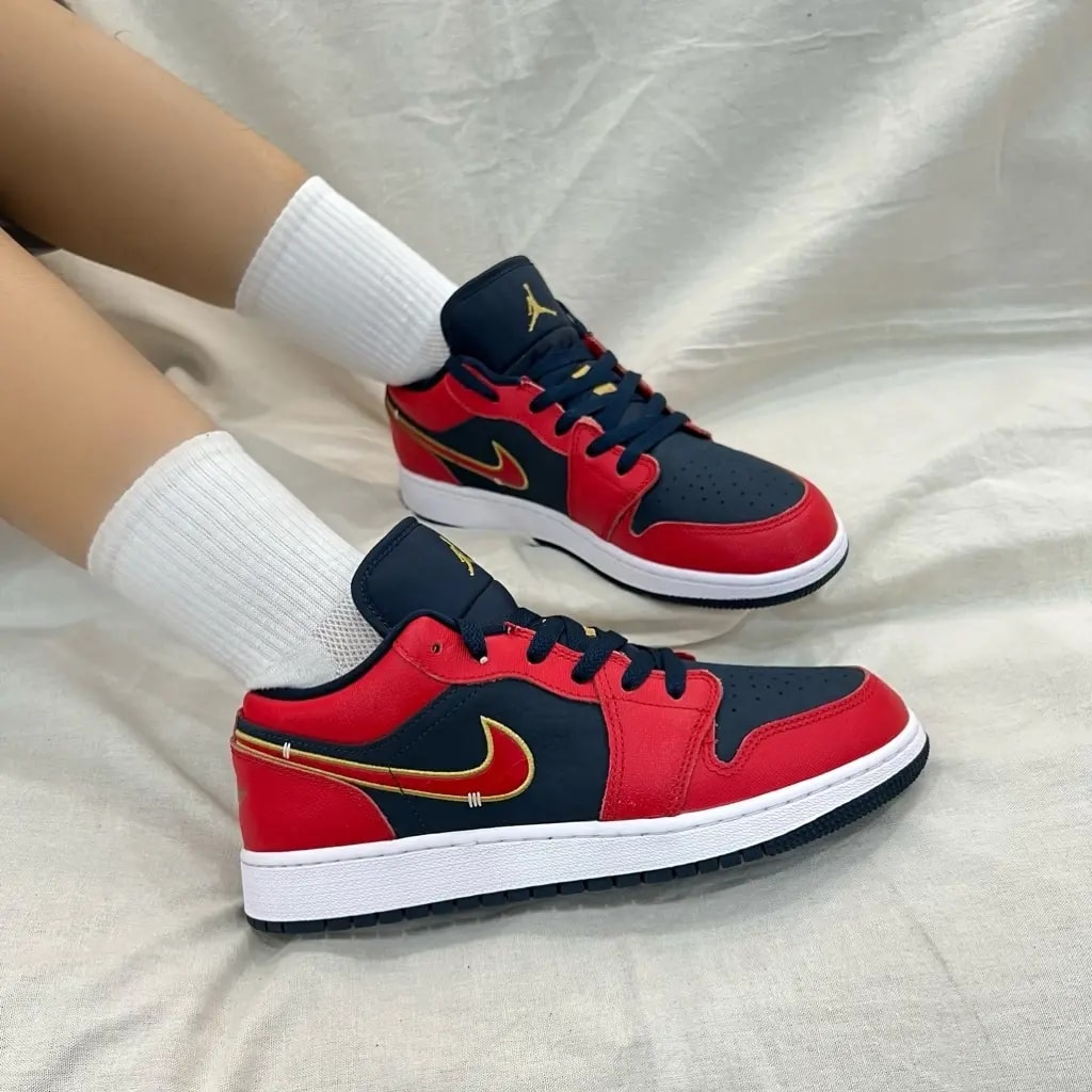 Giày Nike Air Jordan 1 Low GS 'Armory Navy Sport Red' FQ7380-400 — ảnh 2