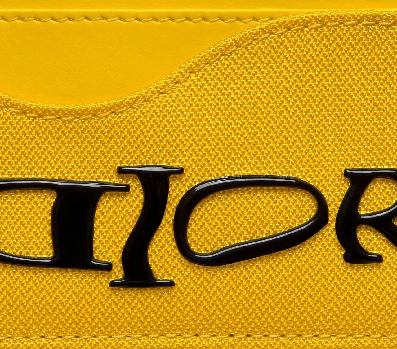 Ví Dior Lewis Hamilton Saddle Card Holder 'Yellow' 2ADCH164LWH-H20E — ảnh 2