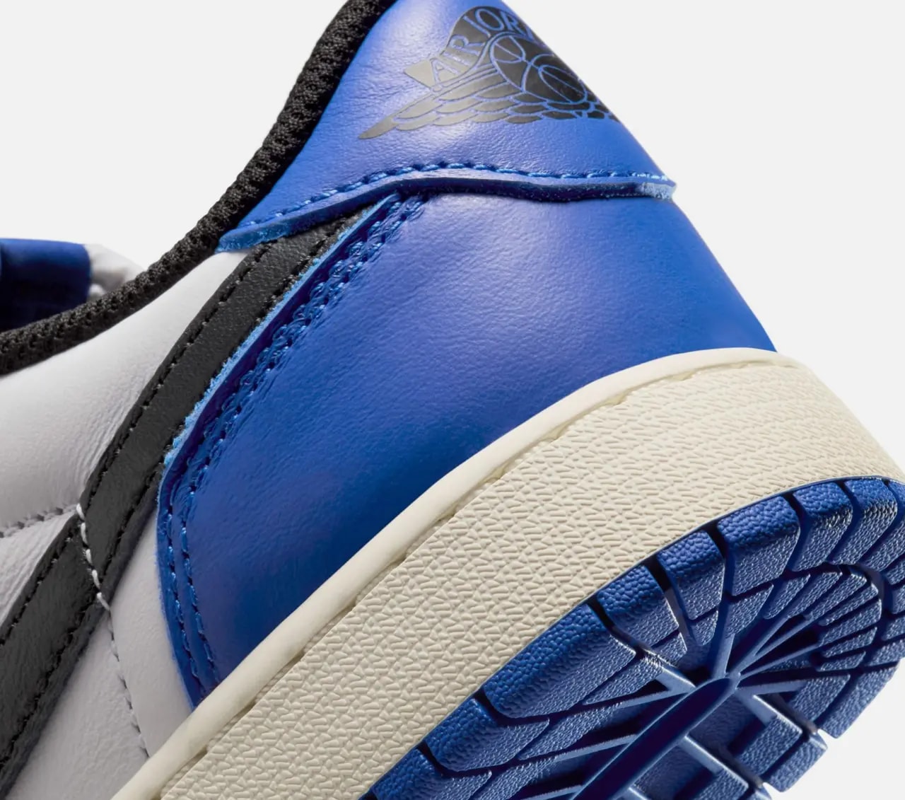 Giày Nike Air Jordan 1 Retro Low OG GS 'Game Royal' CZ0858-140 — ảnh 4