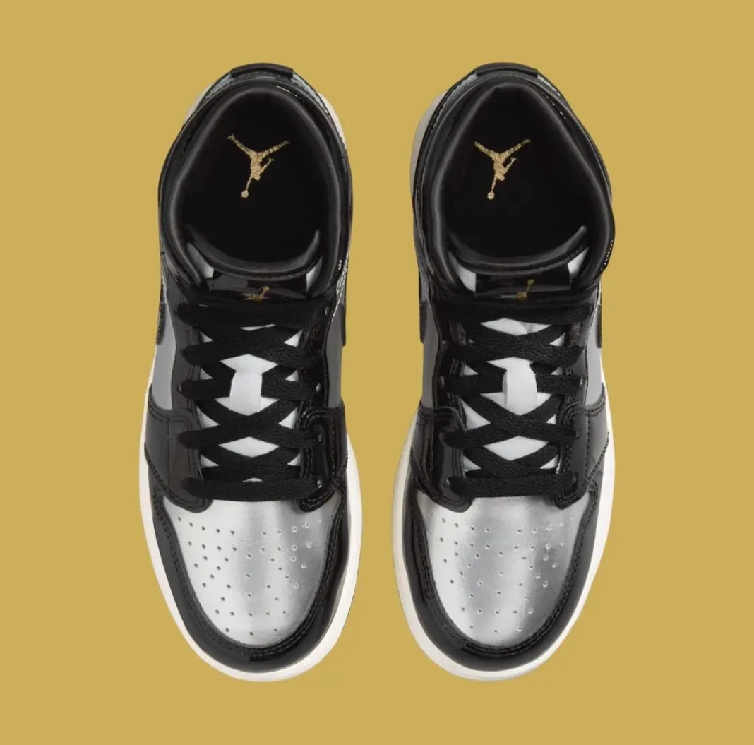 Giày Nike Air Jordan 1 Mid SE GS 'Black Metallic Silver' FZ3938-001 — ảnh 3