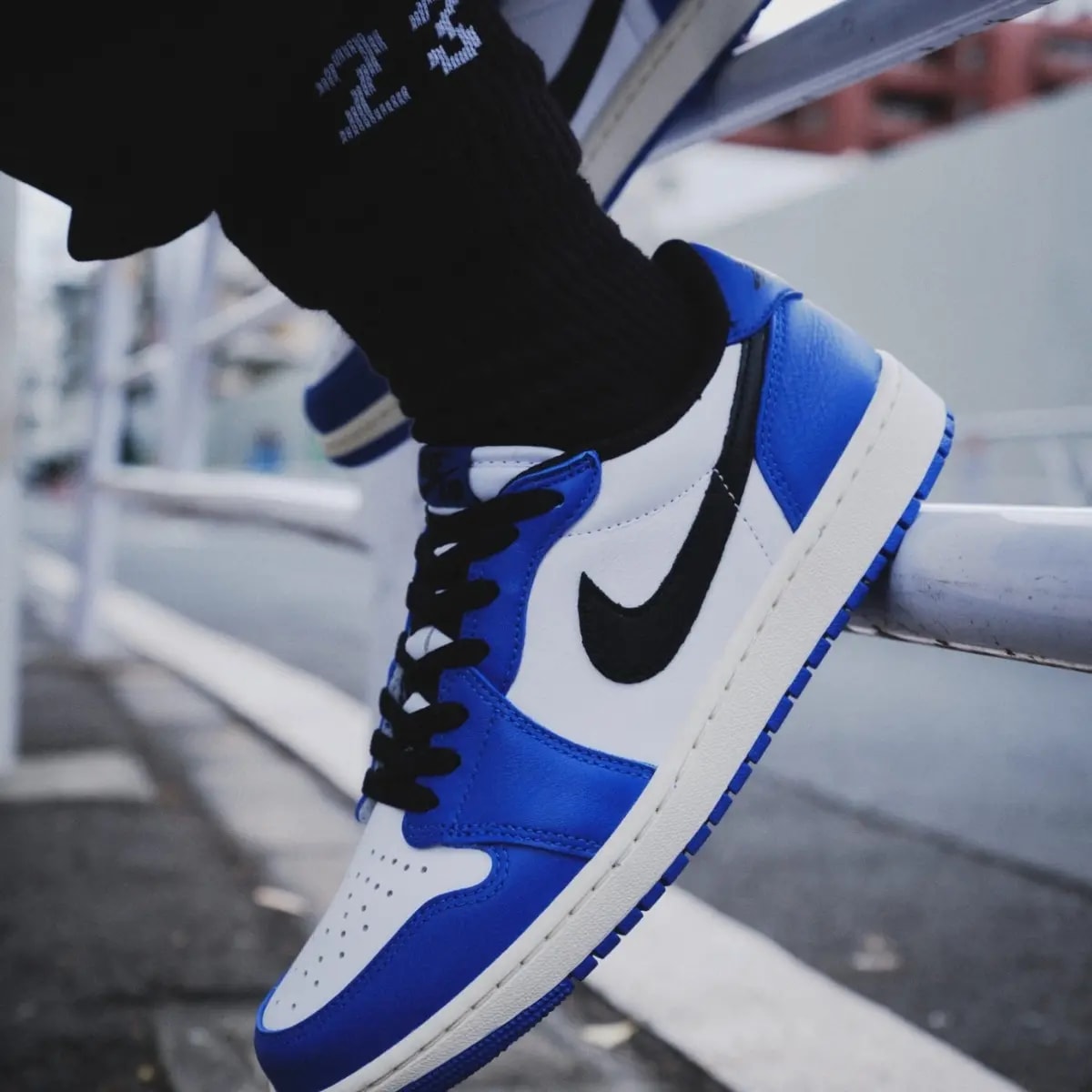 Giày Nike Air Jordan 1 Retro Low OG GS 'Game Royal' CZ0858-140 — ảnh 2